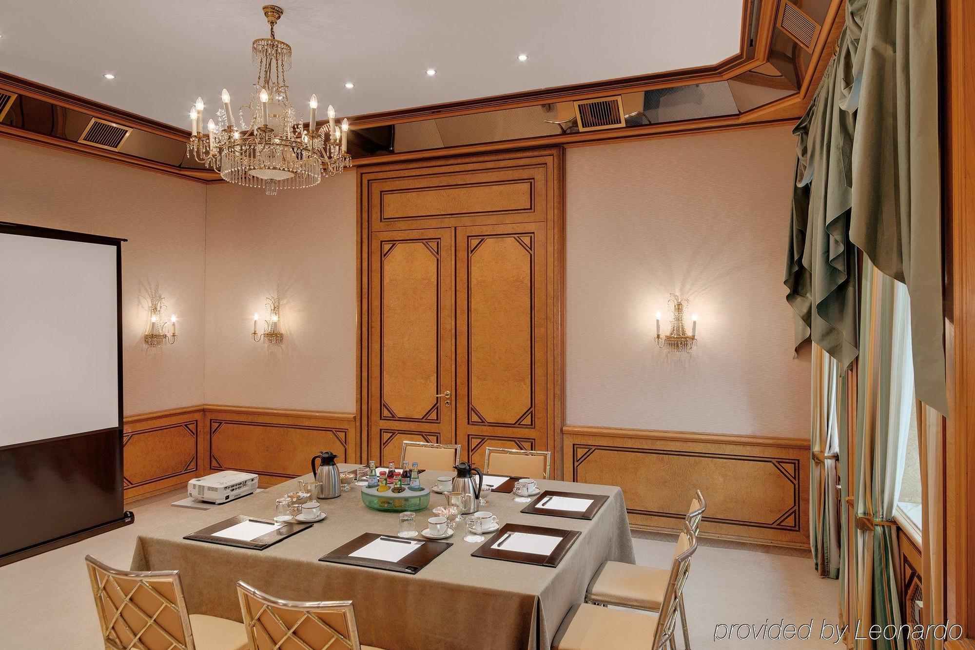 Hotel Koenigshof ميونيخ المظهر الخارجي الصورة