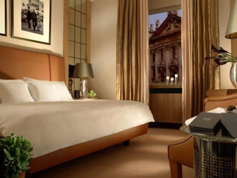 Hotel Koenigshof ميونيخ المظهر الخارجي الصورة