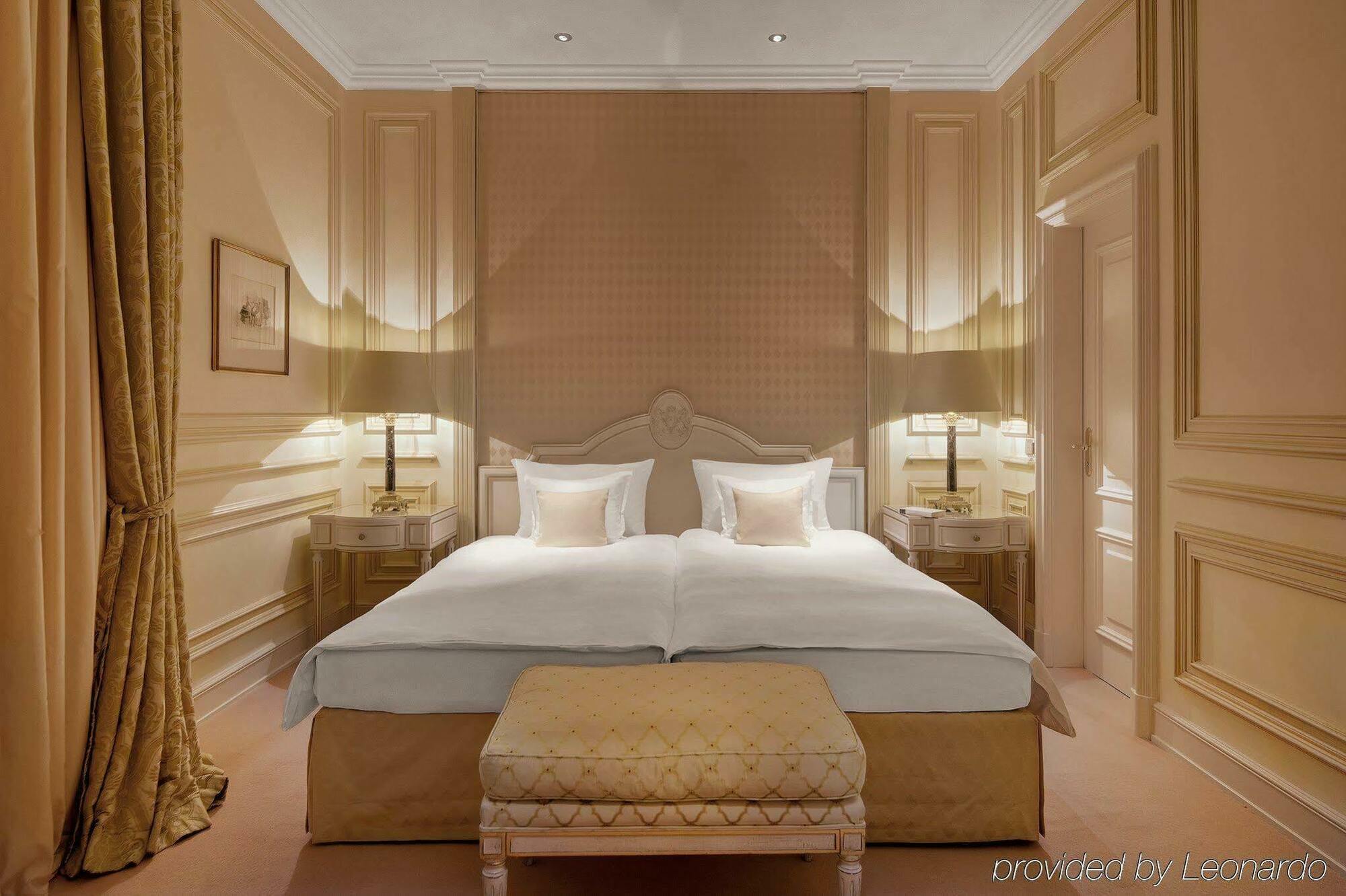 Hotel Koenigshof ميونيخ المظهر الخارجي الصورة